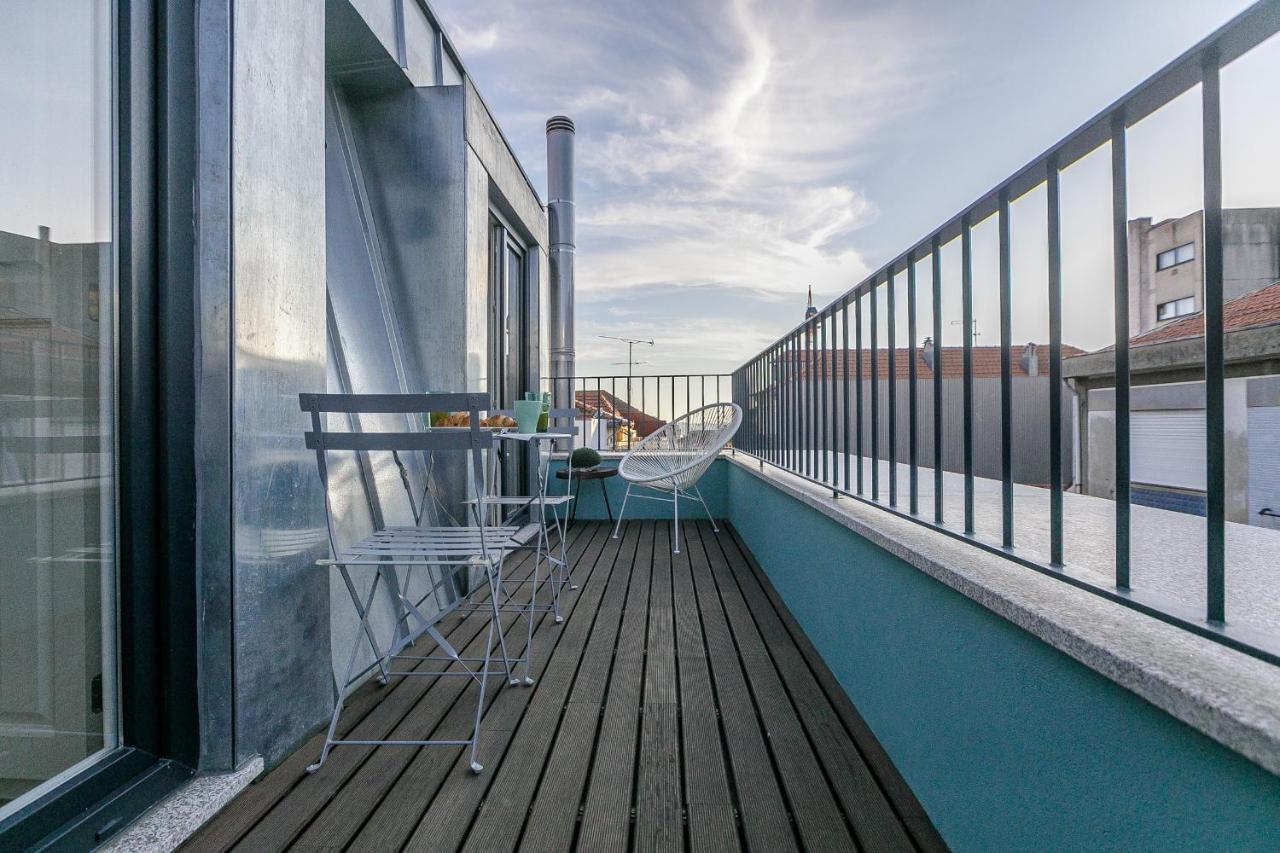 Lovelystay - Downtown Studio With Pool, Ac And Balcony OOporto Exterior foto